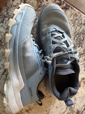 Quechua Pale Blue Men's Trail Shoes with Gray Accents